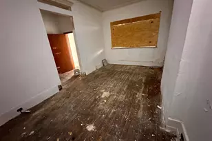 755 N 43rd St, Philadelphia, PA 19104 - Photo 4