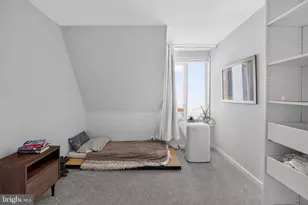 812 Lombard St, Philadelphia, PA 19147 - Photo 14