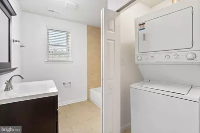 2520 S Iseminger Street, Philadelphia, PA 19148 - Photo 24