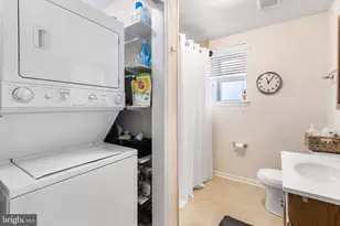 2520 S Iseminger St, Philadelphia, PA 19148 - Photo 10