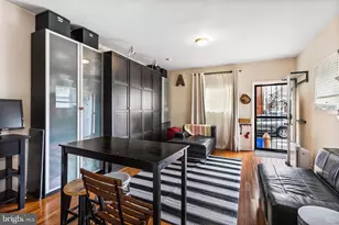 2520 S Iseminger St, Philadelphia, PA 19148 - Photo 8