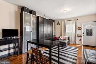 2520 S Iseminger St, Philadelphia, PA 19148 - Photo 8