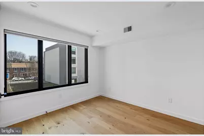 848 N Leithgow Street, Philadelphia, PA 19123 - Photo 40