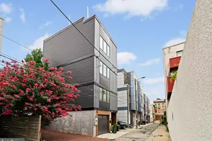 848 N Leithgow St, Philadelphia, PA 19123 - Photo 2