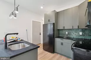156 W Cumberland St, Philadelphia, PA 19133 - Photo 10
