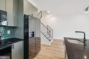 156 W Cumberland St, Philadelphia, PA 19133 - Photo 22