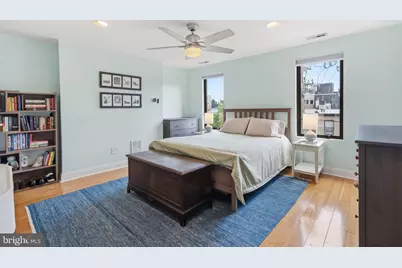 2233 Bainbridge Street, Philadelphia, PA 19146 - Photo 20