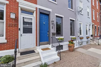 2233 Bainbridge Street, Philadelphia, PA 19146 - Photo 2