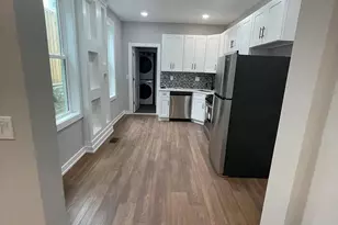168 Green Ln, Philadelphia, PA 19127 - Photo 2