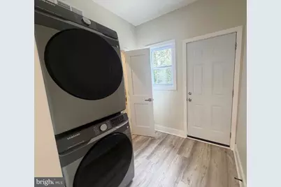 6028 Cedar Avenue, Philadelphia, PA 19143 - Photo 8