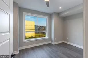 2406 N Howard St, Philadelphia, PA 19133 - Photo 14
