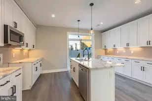 2406 N Howard St, Philadelphia, PA 19133 - Photo 10