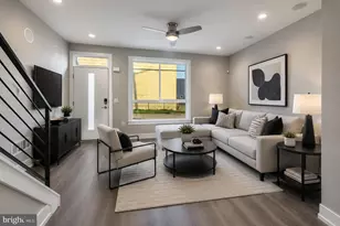 2406 N Howard St, Philadelphia, PA 19133 - Photo 2