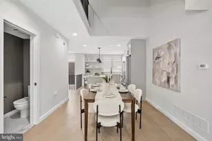 614 Brenna Walk, Philadelphia, PA 19123 - Photo 6