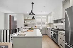 614 Brenna Walk, Philadelphia, PA 19123 - Photo 10