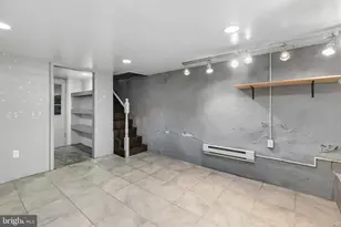 2222 Watkins St, Philadelphia, PA 19145 - Photo 16