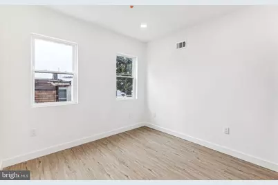 2224 N Howard Street, Philadelphia, PA 19133 - Photo 8