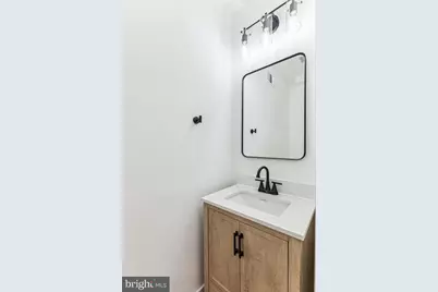 2224 N Howard Street, Philadelphia, PA 19133 - Photo 32