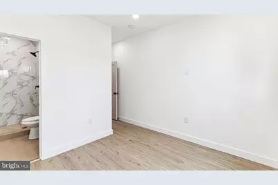 2224 N Howard Street, Philadelphia, PA 19133 - Photo 10