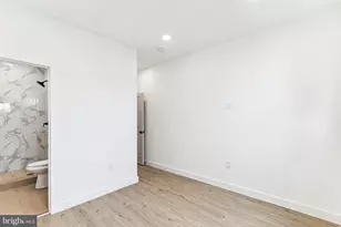 2224 N Howard St, Philadelphia, PA 19133 - Photo 10