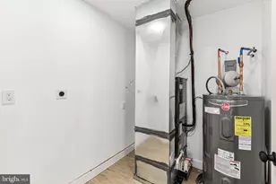 2224 N Howard St, Philadelphia, PA 19133 - Photo 16
