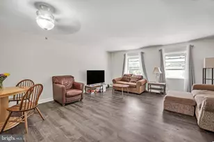 3116 Holly Rd, Philadelphia, PA 19154 - Photo 8