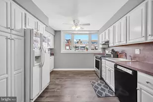 3116 Holly Rd, Philadelphia, PA 19154 - Photo 10