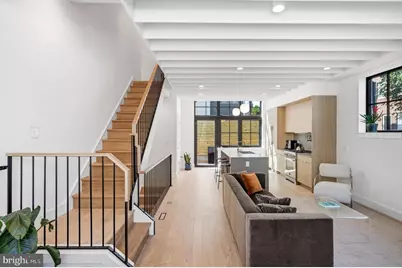 209 E Wildey Street, Philadelphia, PA 19125 - Photo 2