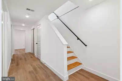 922 W Susquehanna Avenue, Philadelphia, PA 19122 - Photo 14