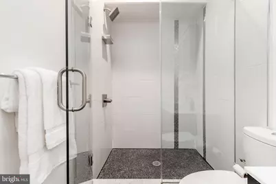 752 S Hicks Street, Philadelphia, PA 19146 - Photo 24