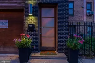 752 S Hicks St, Philadelphia, PA 19146 - Photo 2