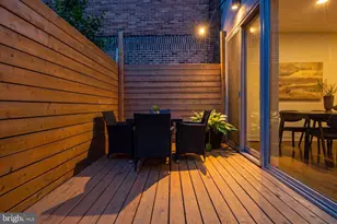 752 S Hicks St, Philadelphia, PA 19146 - Photo 10