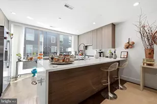 1341 S Garnet St, Philadelphia, PA 19146 - Photo 12