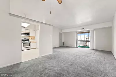 58201 Delaire Landing Road #201, Philadelphia, PA 19114 - Photo 2