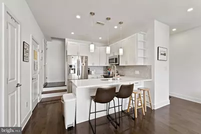 1729 Carpenter Street #C, Philadelphia, PA 19146 - Photo 6