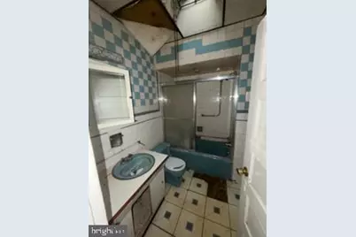 4815 N Hutchinson Street, Philadelphia, PA 19141 - Photo 8