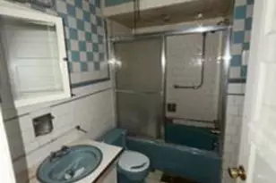 4815 N Hutchinson St, Philadelphia, PA 19141 - Photo 8