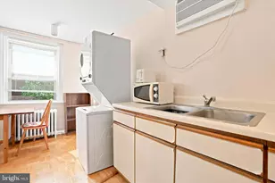 715 Pine St, Philadelphia, PA 19106 - Photo 6