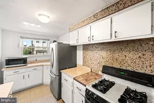 3445 Eden St, Philadelphia, PA 19114 - Photo 12