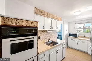 3445 Eden St, Philadelphia, PA 19114 - Photo 10