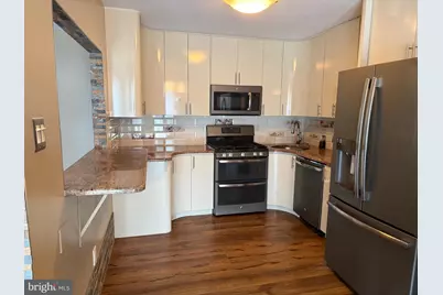 809 Red Lion Road #B16, Philadelphia, PA 19115 - Photo 4