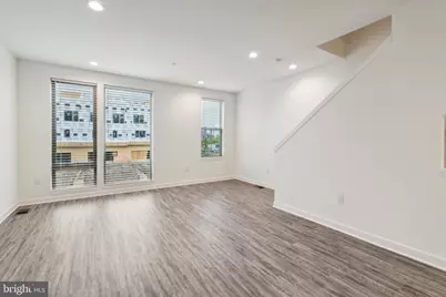 3007 Riseview Lane, Philadelphia, PA 19125 - Photo 8