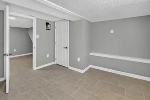 938 Marcella St, Philadelphia, PA 19124 - Photo 20