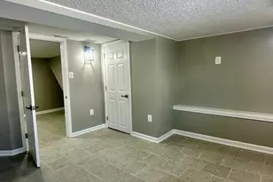 938 Marcella St, Philadelphia, PA 19124 - Photo 18
