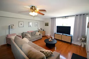 3362 Fairdale Rd, Philadelphia, PA 19154 - Photo 2