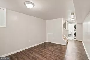 330 Monroe St, Philadelphia, PA 19147 - Photo 18