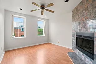 330 Monroe St, Philadelphia, PA 19147 - Photo 26