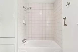 330 Monroe St, Philadelphia, PA 19147 - Photo 24