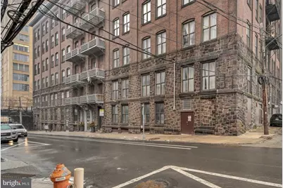 428 N 13th Street #3B, Philadelphia, PA 19123 - Photo 2