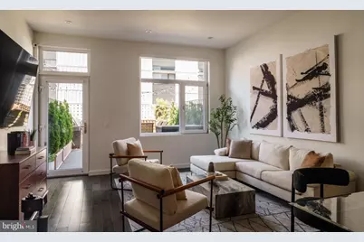 227 W George Street, Philadelphia, PA 19123 - Photo 4